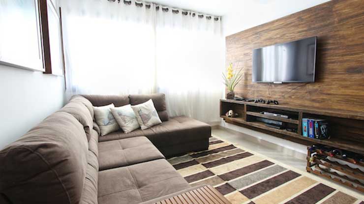 Backdrop TV Kayu