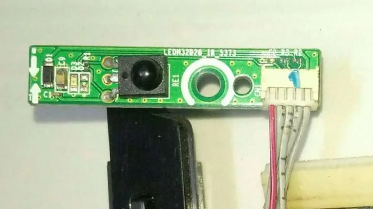 Sensor TV Polytron Tidak Berfungsi